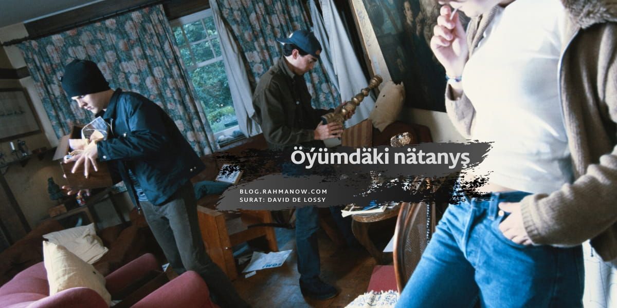 Öýümdäki nätanyş we göripler