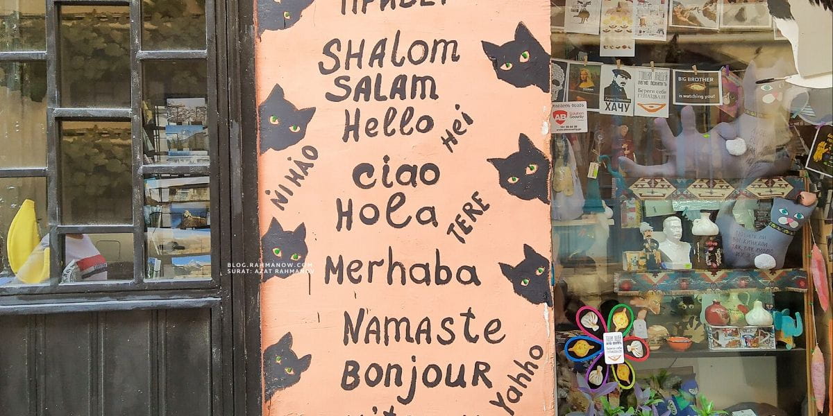 Bir türkmen näçe dil öwrenmeli?